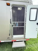 2015 Bison Stratus 3 horse BP - Image 9